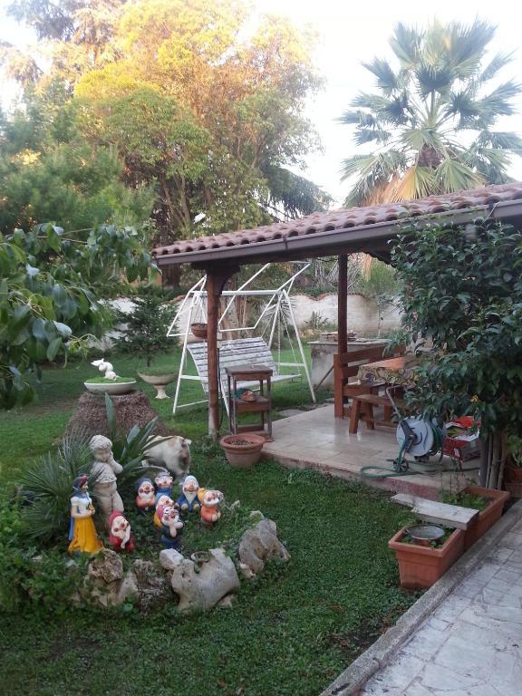 Alexander Bed And Breakfast Ciampino Bagian luar foto
