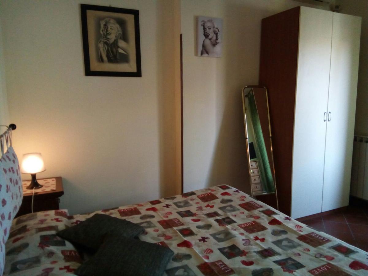 Alexander Bed And Breakfast Ciampino Bagian luar foto